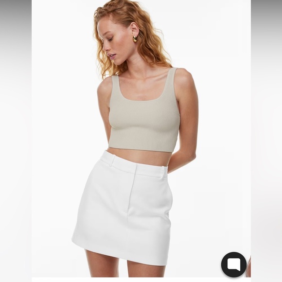 Babaton Sculpted Crop Too - Picture 4 of 4